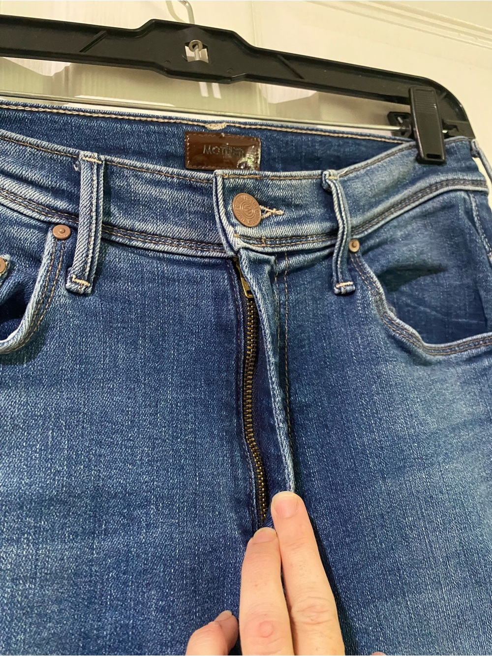 Mother The Cruiser Sneak Fray Jeans Hike Hike Baby Size 27 Flare Preppy 70s - Picture 9 of 16